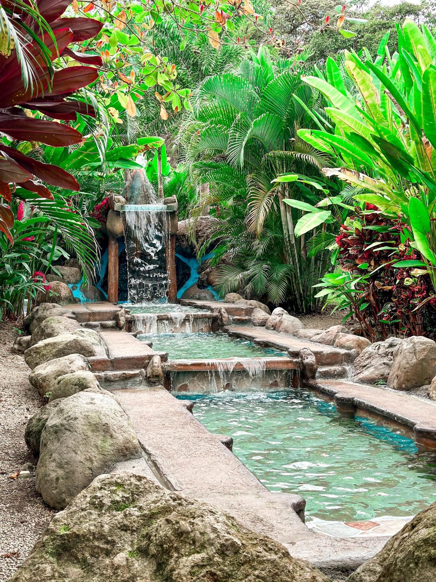 Cabanas Rio Escondido En La Fortuna المظهر الخارجي الصورة