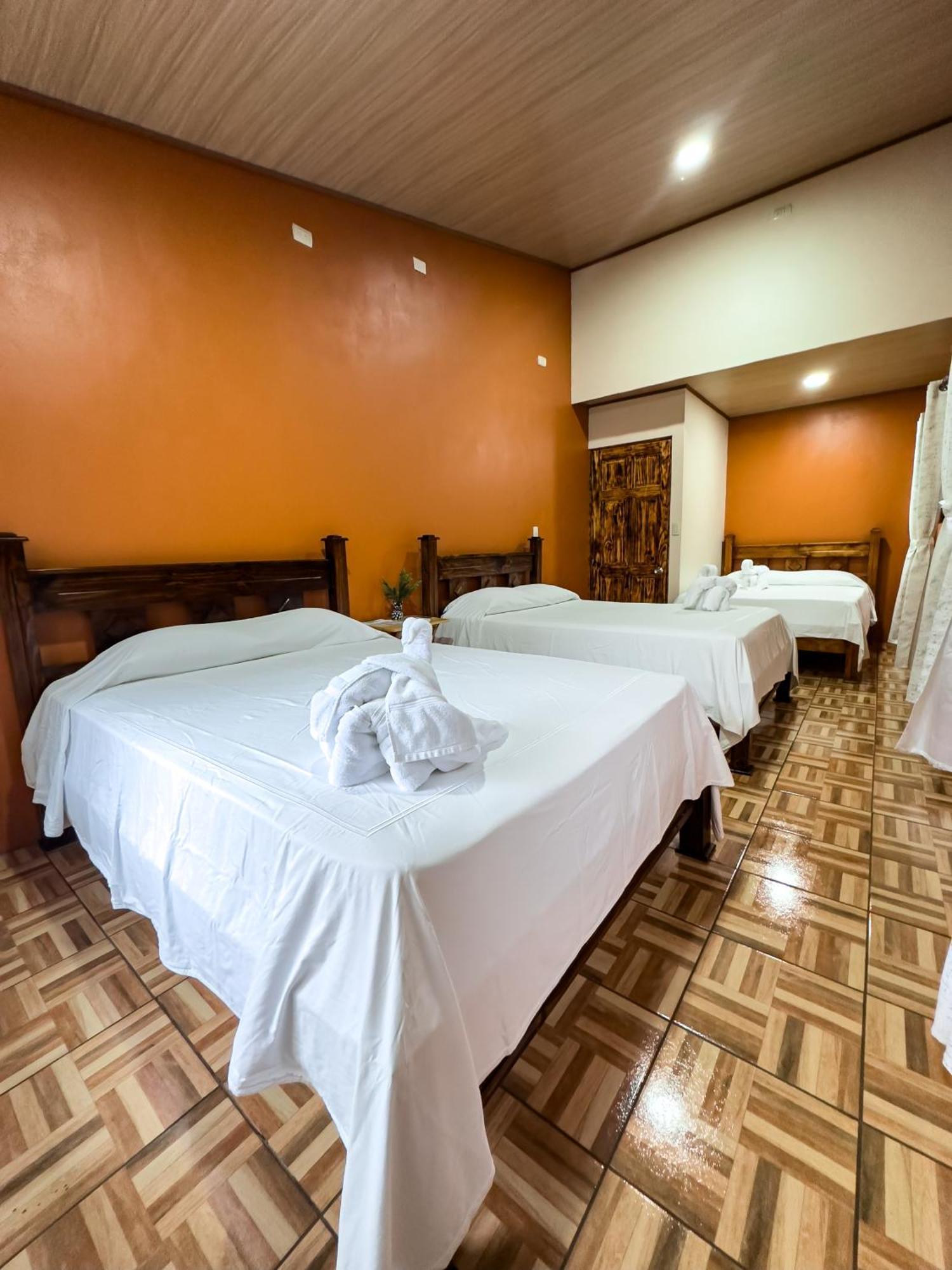 Cabanas Rio Escondido En La Fortuna المظهر الخارجي الصورة